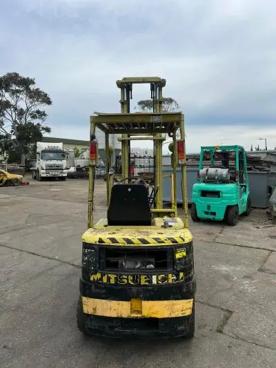 Mitsubishi 1.8T Model FG18-5